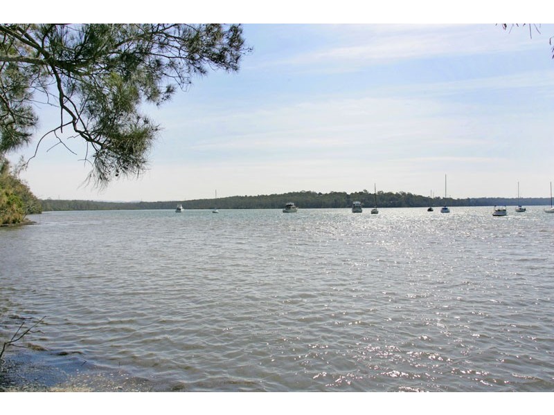 7 Wharf Street, Wyee Point NSW 2259