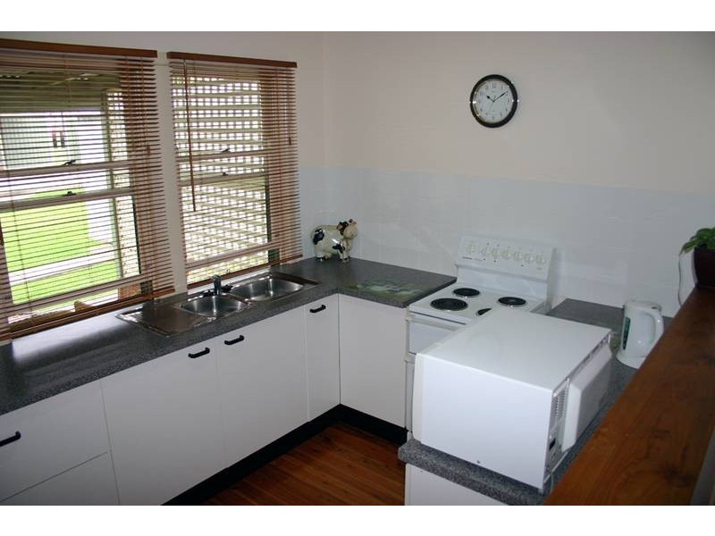 1 Grace Street, Mannering Park NSW 2259