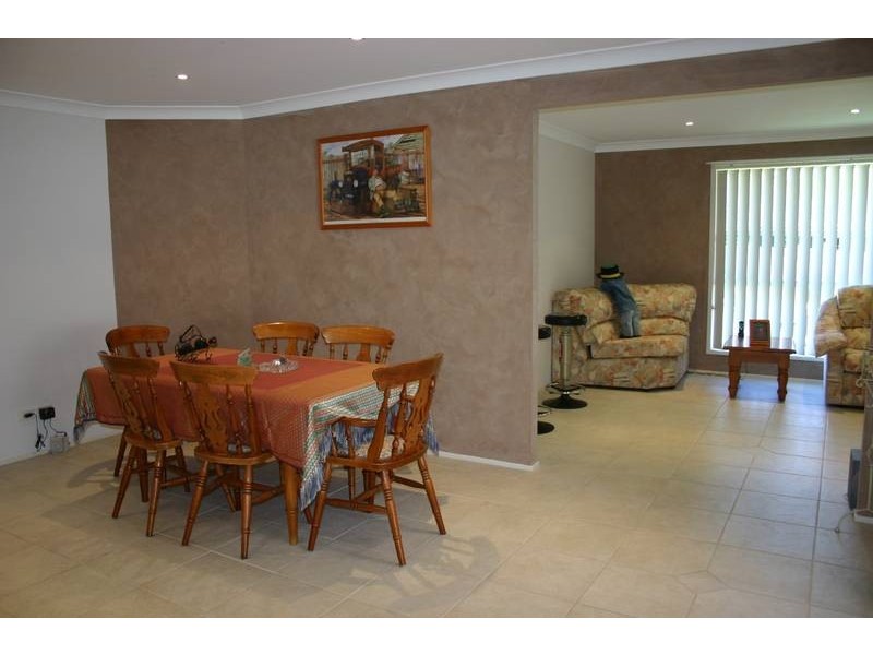 36 Tradewinds Avenue, Summerland Point NSW 2259