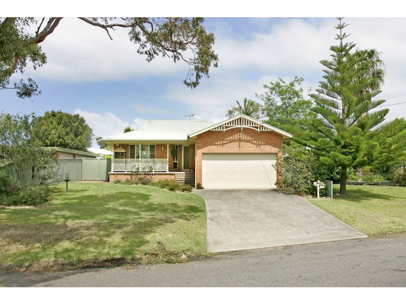 22 Ulooloo Road, Gwandalan NSW 2259