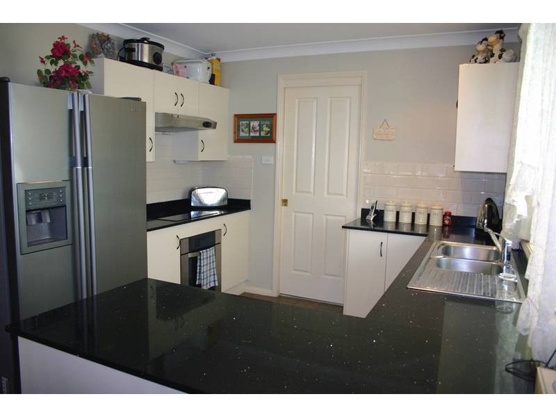 33 High Street, Wyee Point NSW 2259