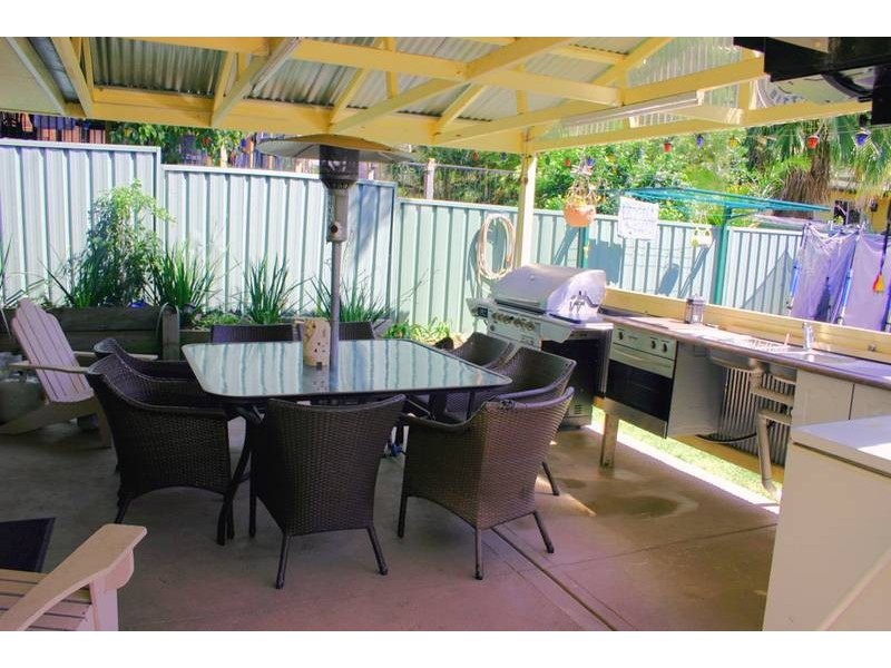 33 High Street, Wyee Point NSW 2259