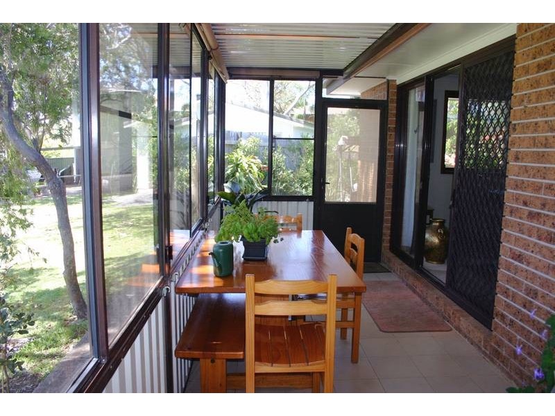 68 Kullaroo Road, Summerland Point NSW 2259