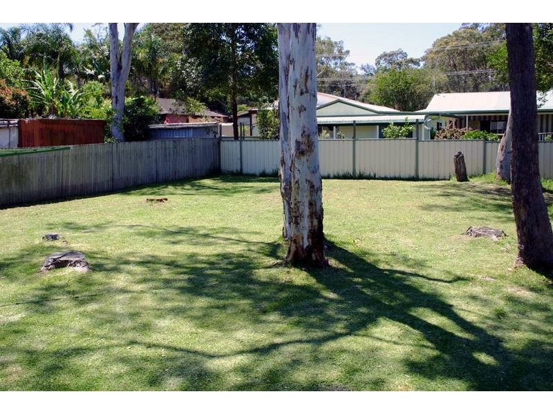23 Tarwhine Avenue, Chain Valley Bay NSW 2259