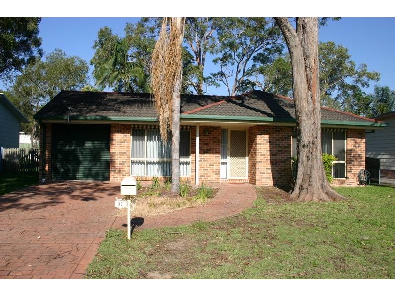 33 Murrumbong Road, Summerland Point NSW 2259
