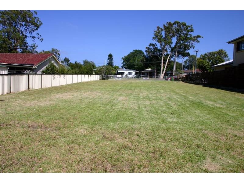 16a Montrose Street, Mannering Park NSW 2259