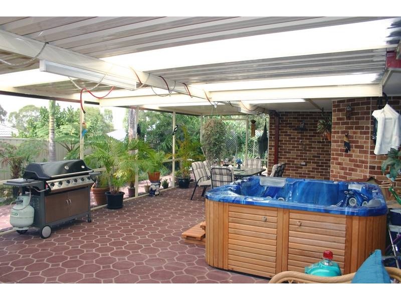 6 Mulwala Drive, Wyee Point NSW 2259