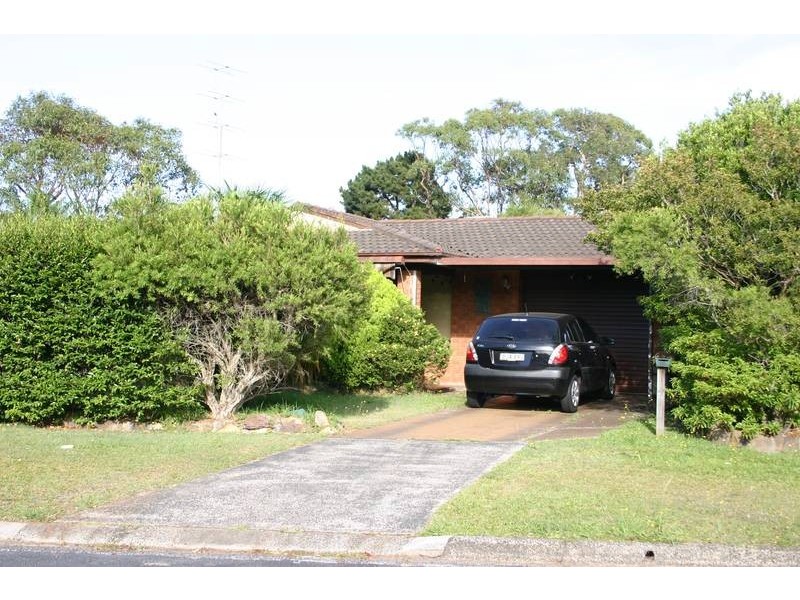 8 Clark Road, Toukley NSW 2263