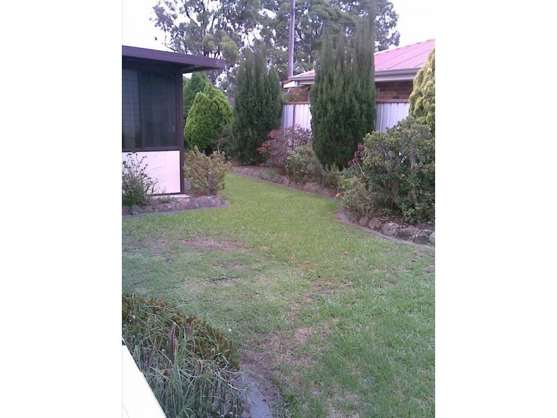 20 Vales Road, Mannering Park NSW 2259