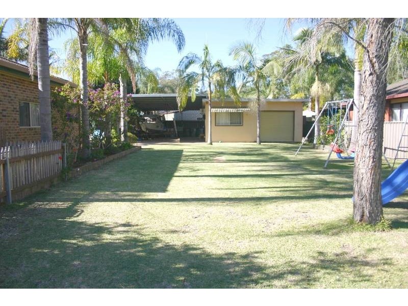 26-28 Bambara Avenue, Summerland Point NSW 2259