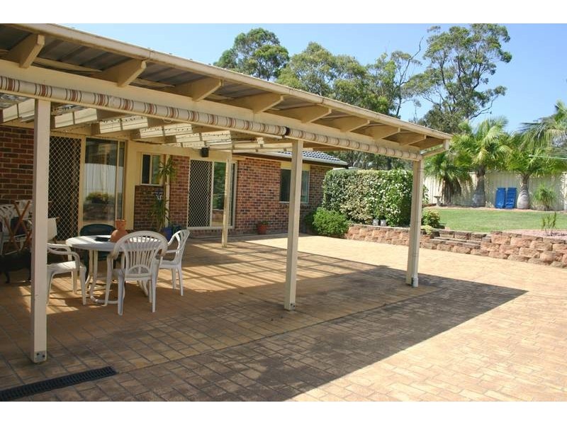 8 Bay Vista Way, Gwandalan NSW 2259