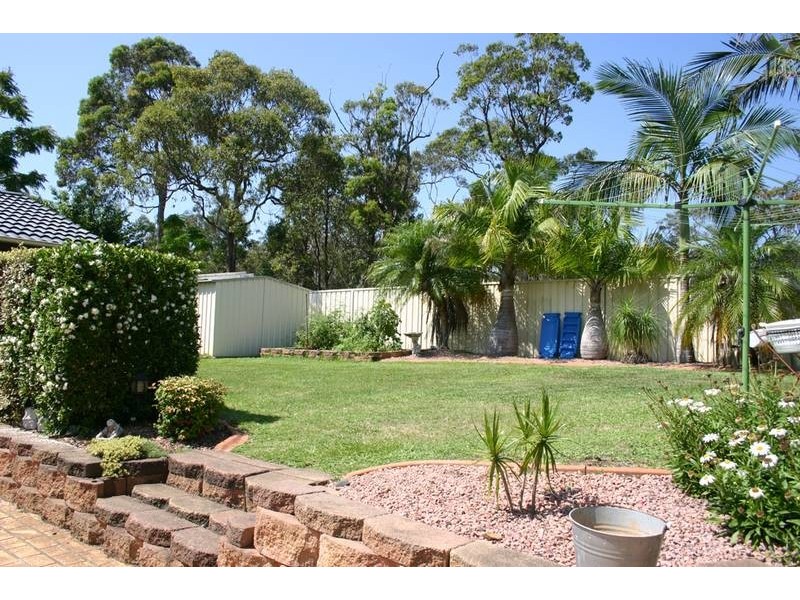 8 Bay Vista Way, Gwandalan NSW 2259
