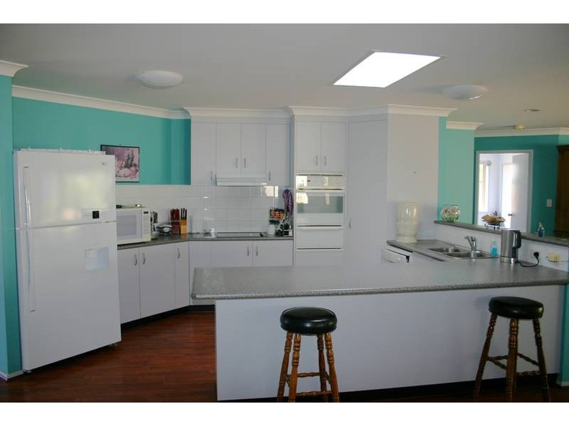 8 Bay Vista Way, Gwandalan NSW 2259