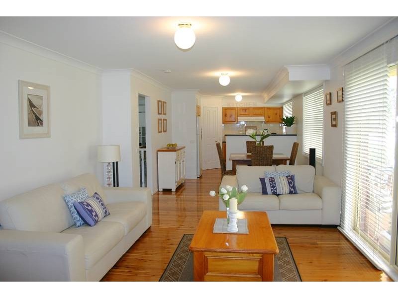 33 Pinaroo Road, Gwandalan NSW 2259