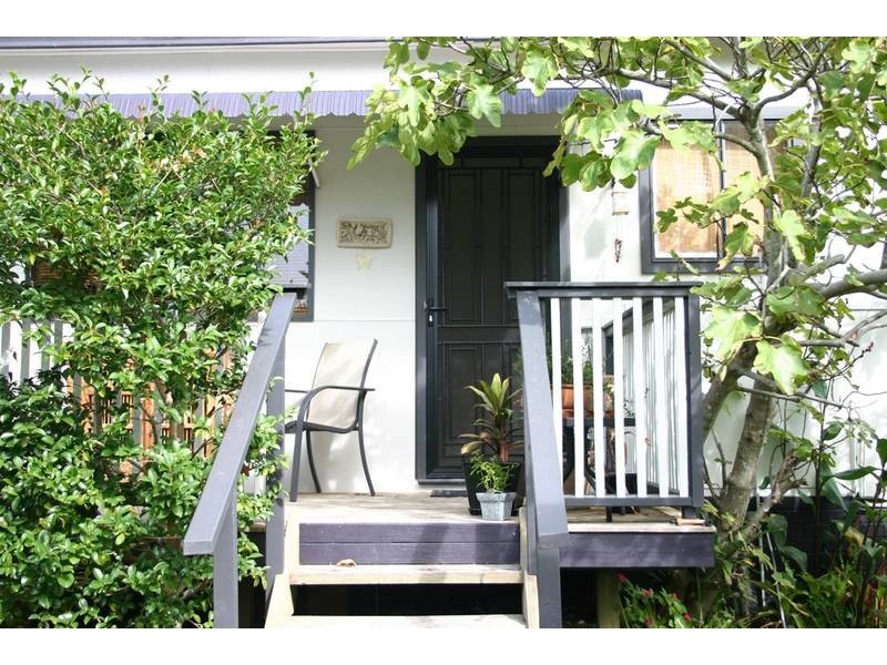 16 Kapala Avenue, Summerland Point NSW 2259