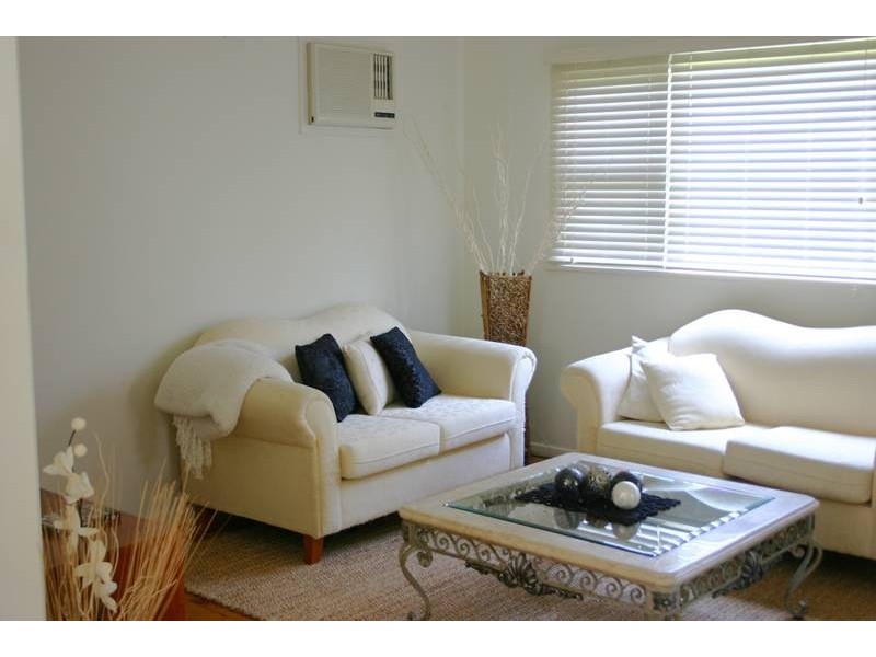 16 Kapala Avenue, Summerland Point NSW 2259