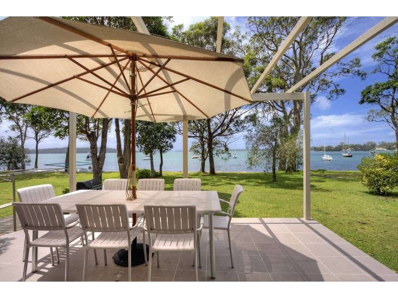 75 Kullaroo Road, Summerland Point NSW 2259