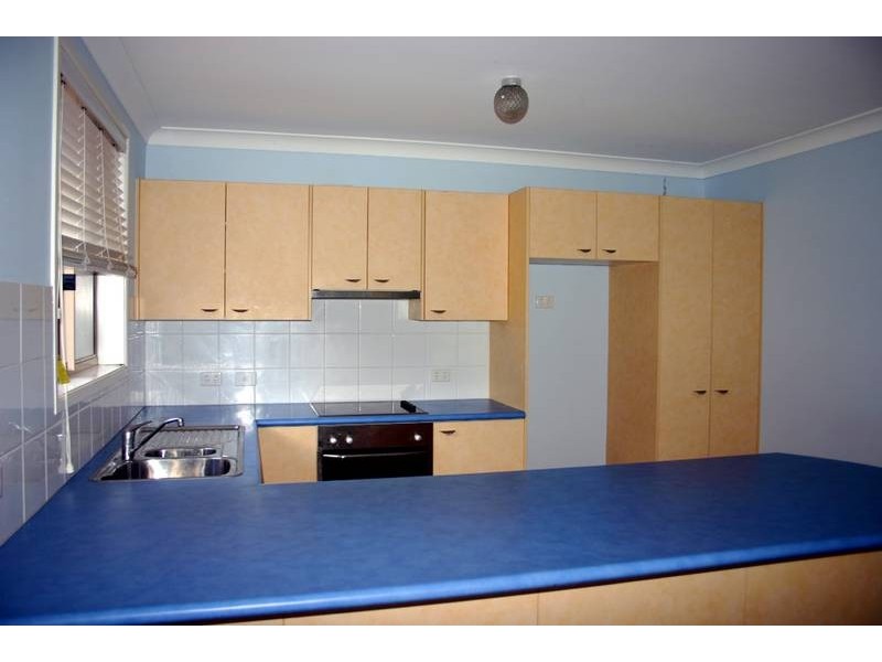 25A Montrose Street, Mannering Park NSW 2259