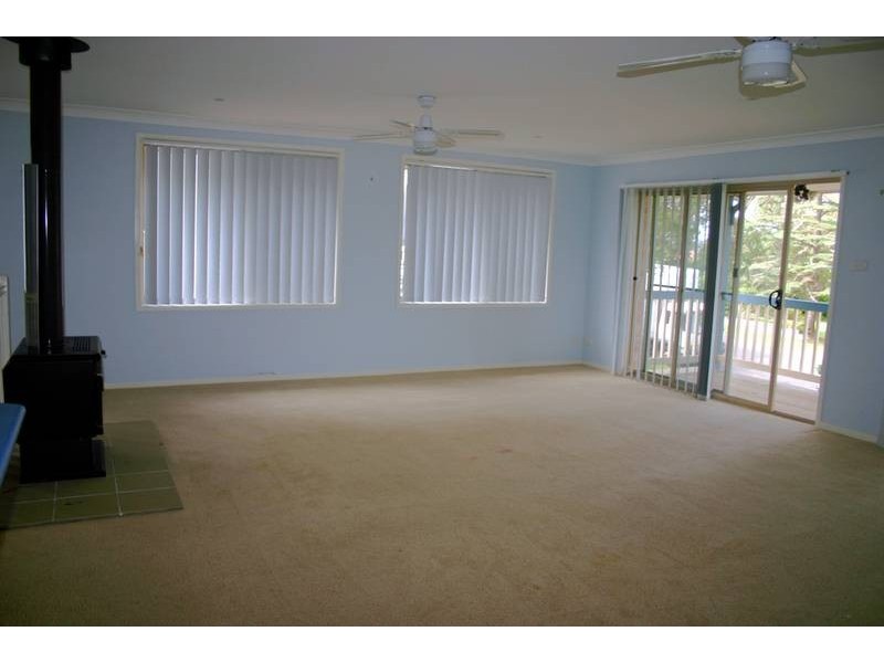 25A Montrose Street, Mannering Park NSW 2259