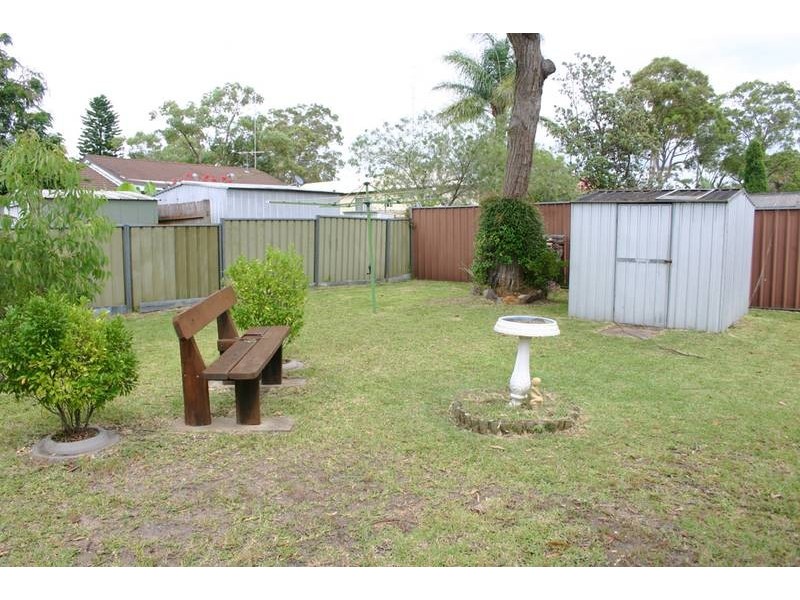 127 Winbin Crescent, Gwandalan NSW 2259