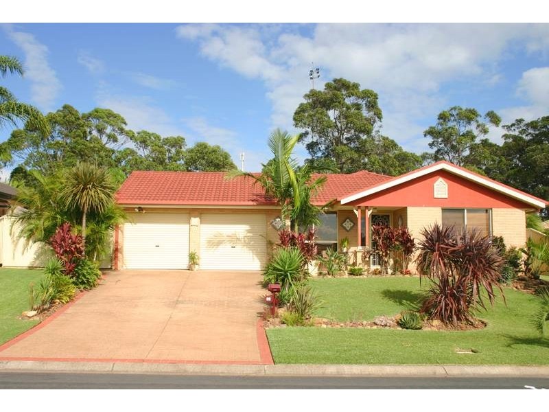 22 Bay Vista Way, Gwandalan NSW 2259