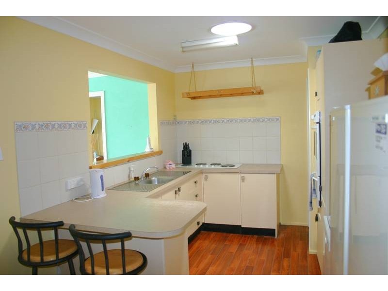 56 Griffith Street, Mannering Park NSW 2259