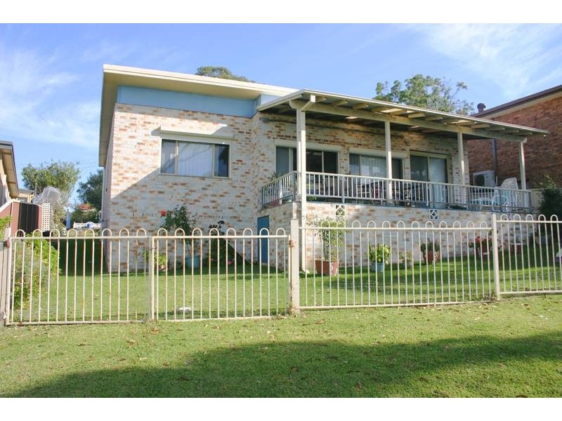 26 Noamunga Crescent, Gwandalan NSW 2259
