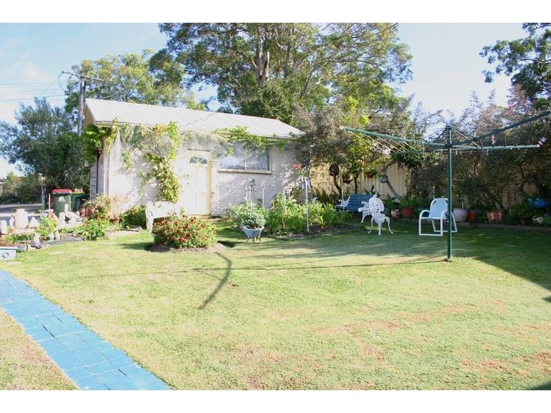 26 Noamunga Crescent, Gwandalan NSW 2259