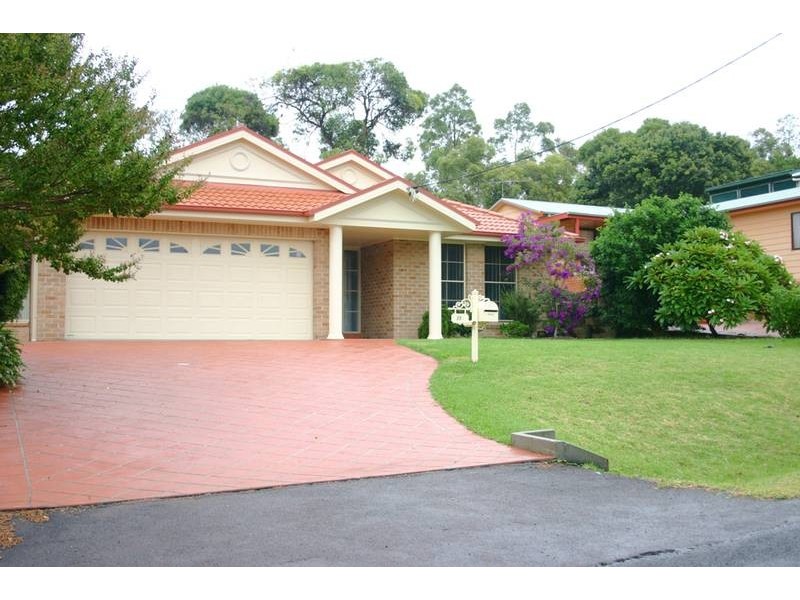 71 Yeramba Road, Summerland Point NSW 2259