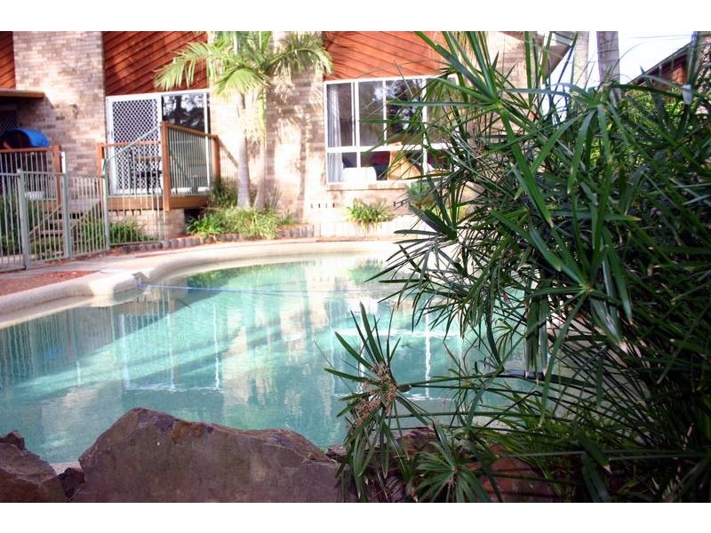 1 Vales Road, Mannering Park NSW 2259