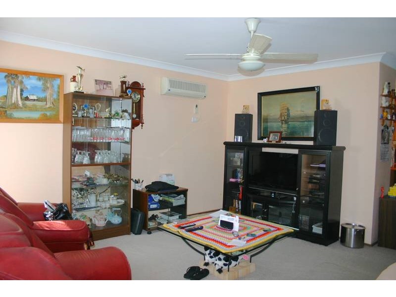 54 Cams Boulevard, Summerland Point NSW 2259