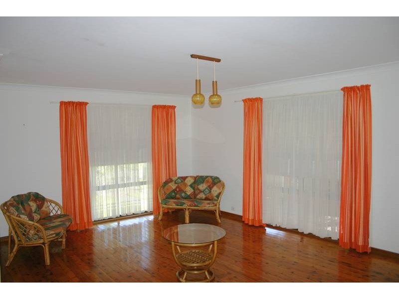 154 Cams Boulevard, Summerland Point NSW 2259