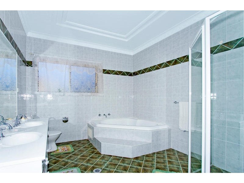 10 Aldinga Road, Gwandalan NSW 2259