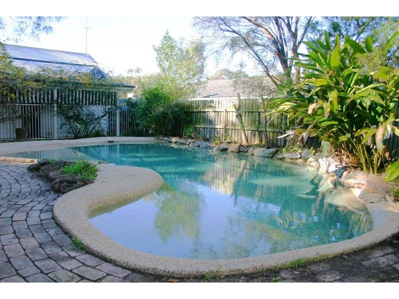 47 Vales Road, Mannering Park NSW 2259