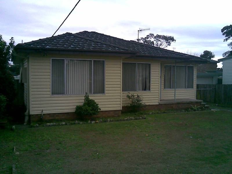 30 Jones Avenue, Toukley NSW 2263