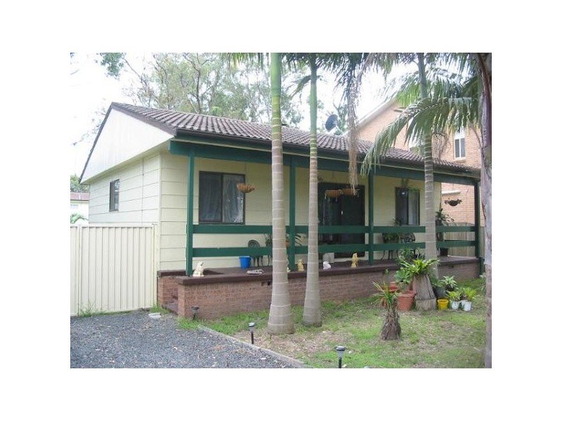 71 Cams Boulevard, Summerland Point NSW 2259