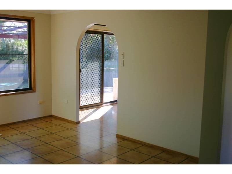 6 Barega Close, Buff Point NSW 2262