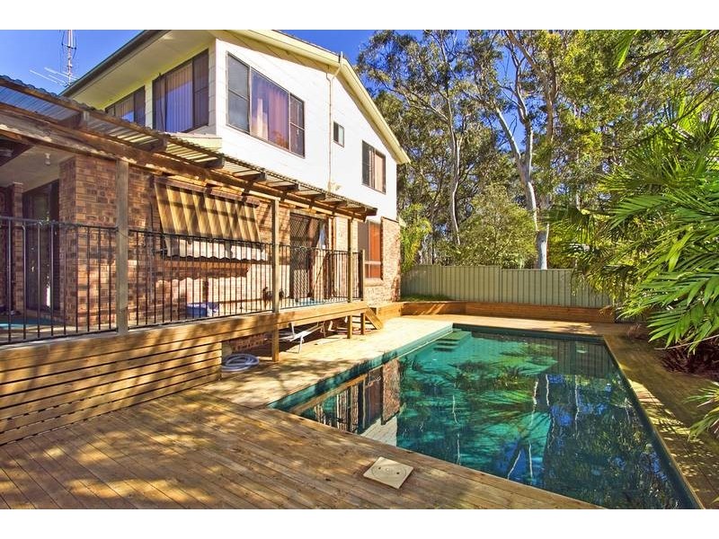 35 High Street, Wyee Point NSW 2259