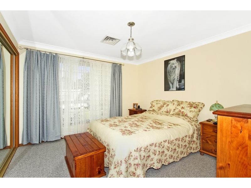 98 Catherine Street, Mannering Park NSW 2259