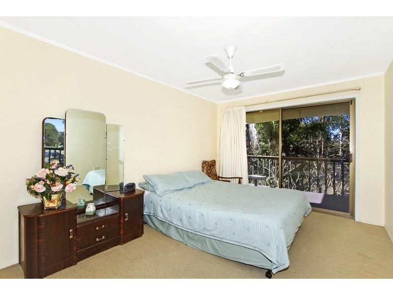 74 Gymea Crescent, Mannering Park NSW 2259