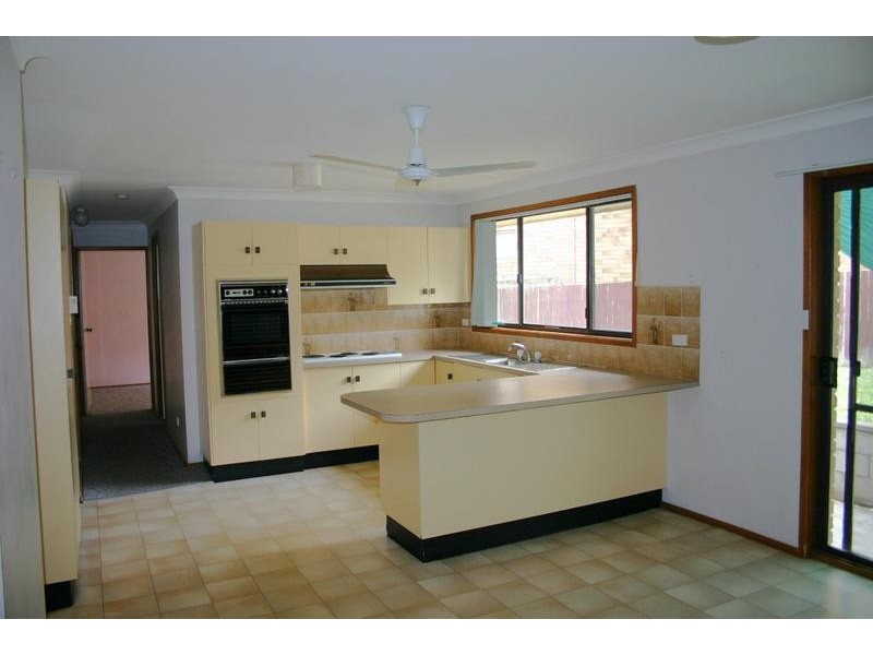 36 Bambara Avenue, Summerland Point NSW 2259
