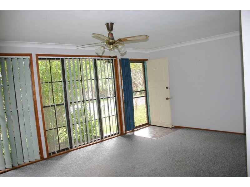 36 Bambara Avenue, Summerland Point NSW 2259