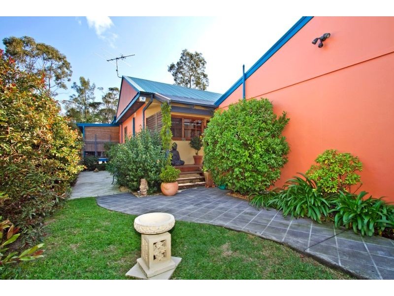 20 Teragalin Drive, Chain Valley Bay NSW 2259