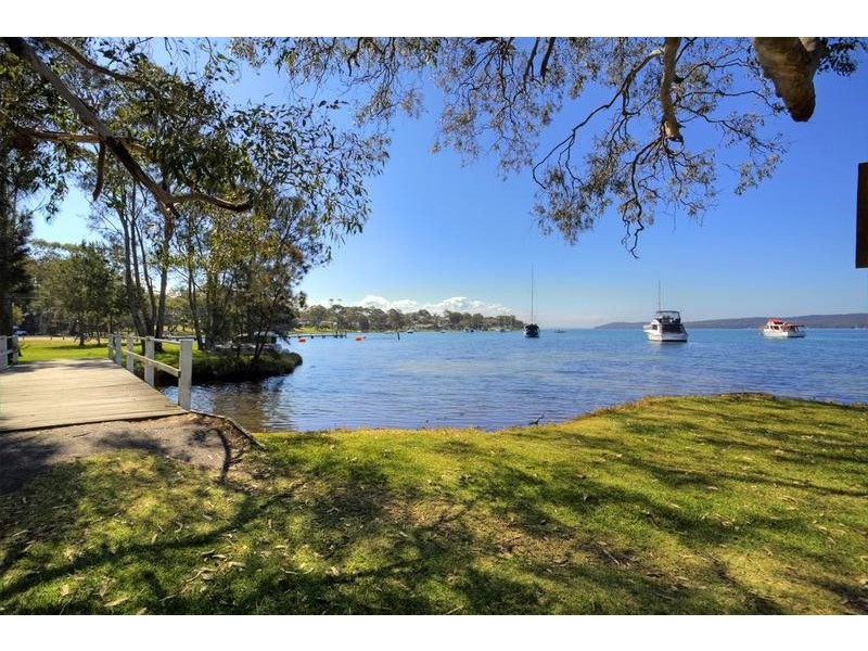 16 Gamban Road, Gwandalan NSW 2259