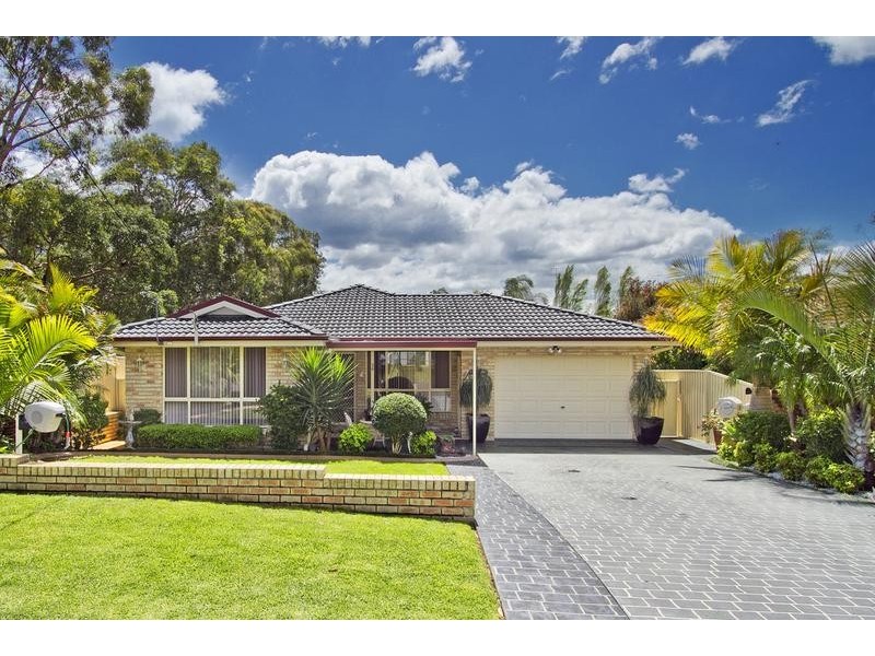 34 Warrina Avenue, Summerland Point NSW 2259