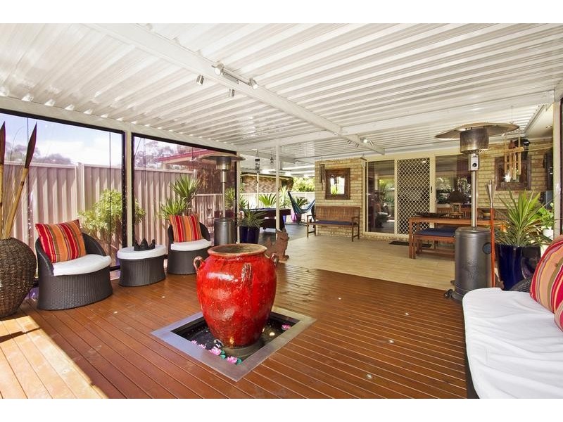 34 Warrina Avenue, Summerland Point NSW 2259