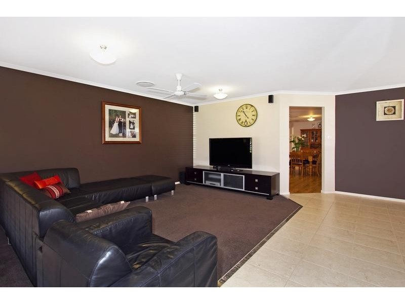 21 High Street, Wyee Point NSW 2259