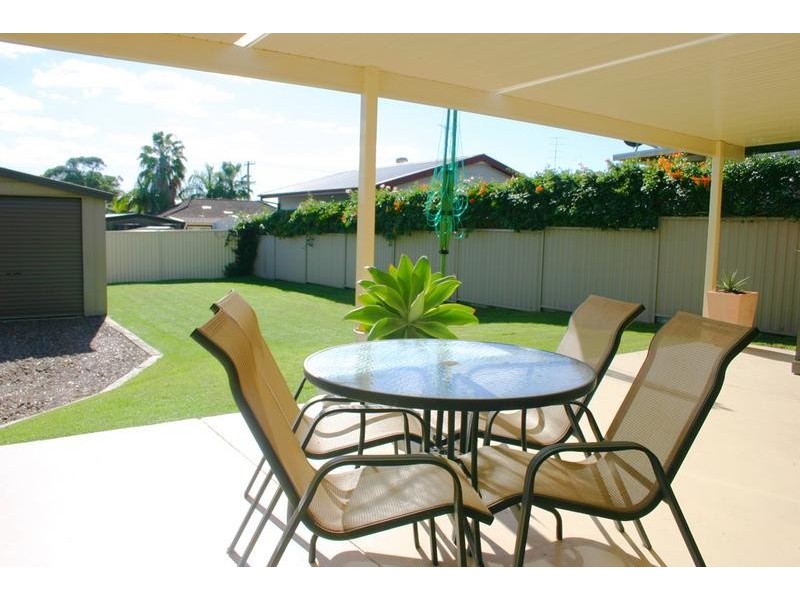 76 Catherine Street, Mannering Park NSW 2259