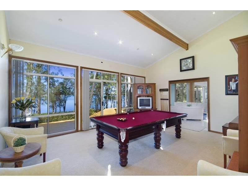 275 Cams Boulevard, Summerland Point NSW 2259