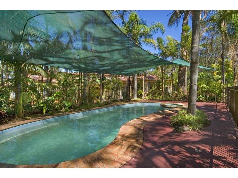 275 Cams Boulevard, Summerland Point NSW 2259